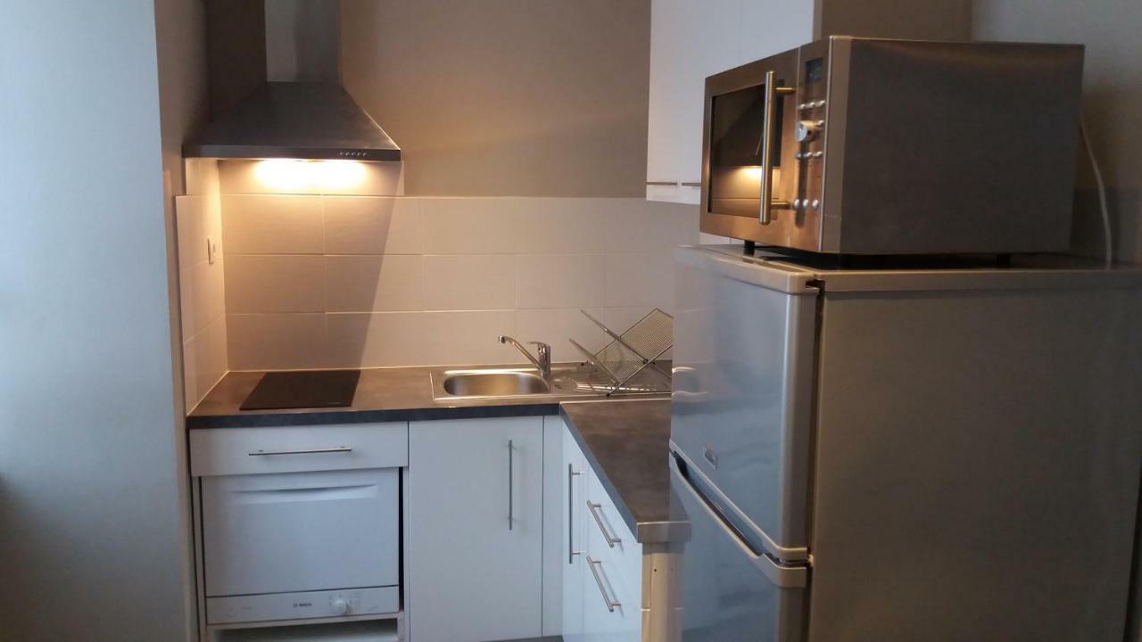 Lesneven Appart Nuitee Exterior photo